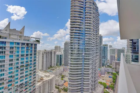 $945,000 | 1080 Brickell Avenue, Unit 4109, Miami, FL 33131