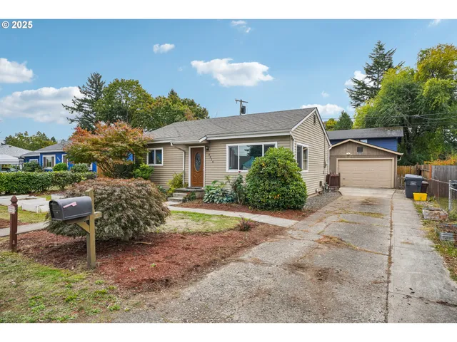 $439,900 | 8416 Northeast Wygant Street, Portland, OR 97220