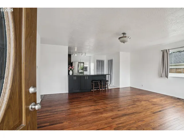 $439,900 | 8416 Northeast Wygant Street, Portland, OR 97220