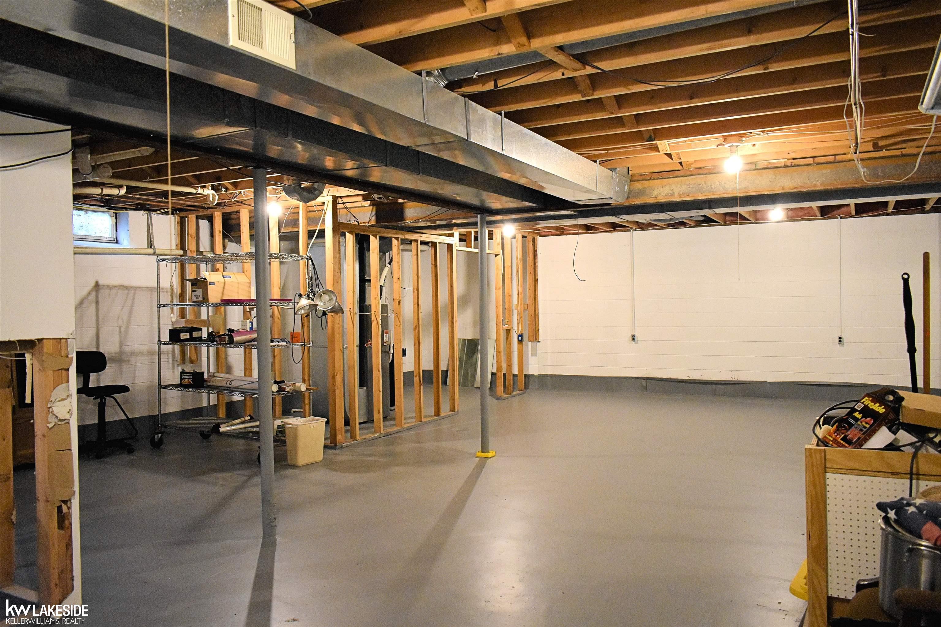 2360 Birch Road St. Clair, MI 48079 - Photo 43 of 45 50149431-83b4f6ff-3bbd-4ddc-8650-5609b96db4a7.JPG