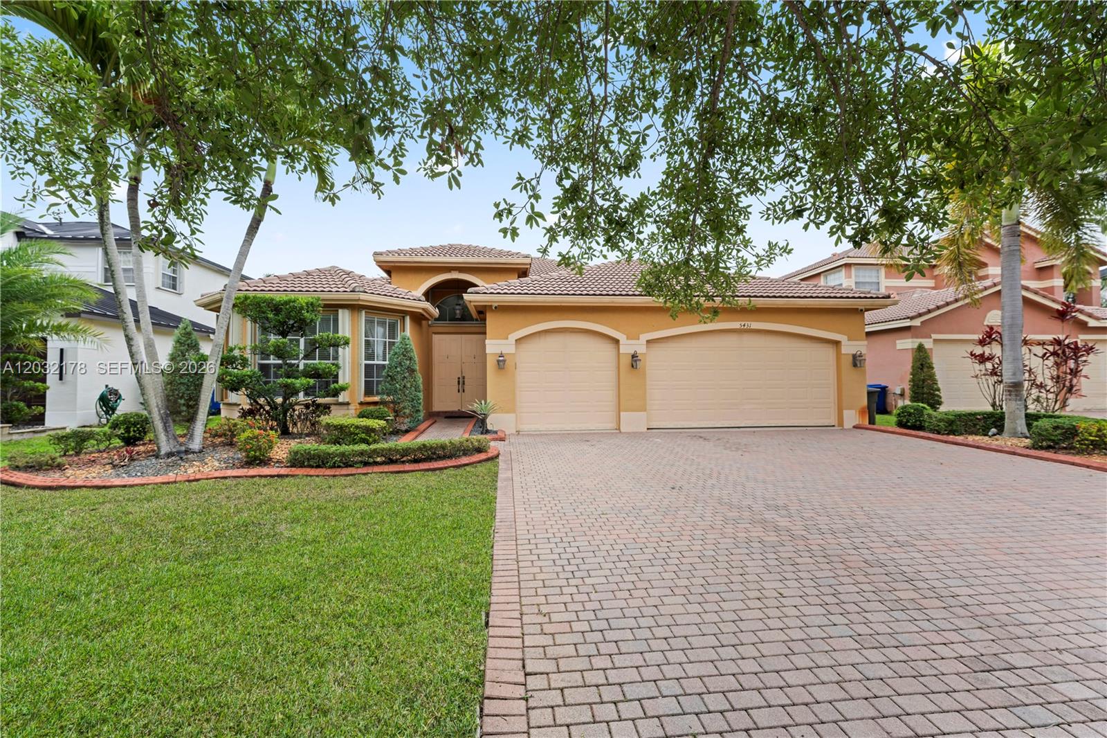 5431 Southwest 184th Way Miramar, FL 33029 - Photo 17 of 56