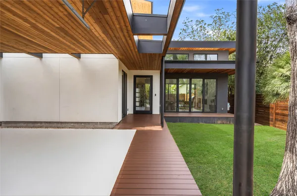 $2,625,000 | 2306 South 2nd Street, Austin, TX 78704