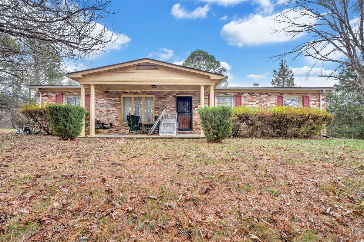 143 Willow Spring Road Troutville, VA 24175 - Photo 1 of 12 01-MIB09098