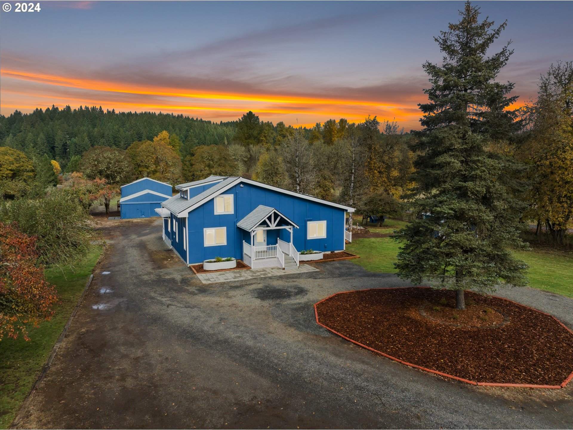 38941 Wendling Road Marcola, OR 97454 - Photo 2 of 43 Gallery Image 2