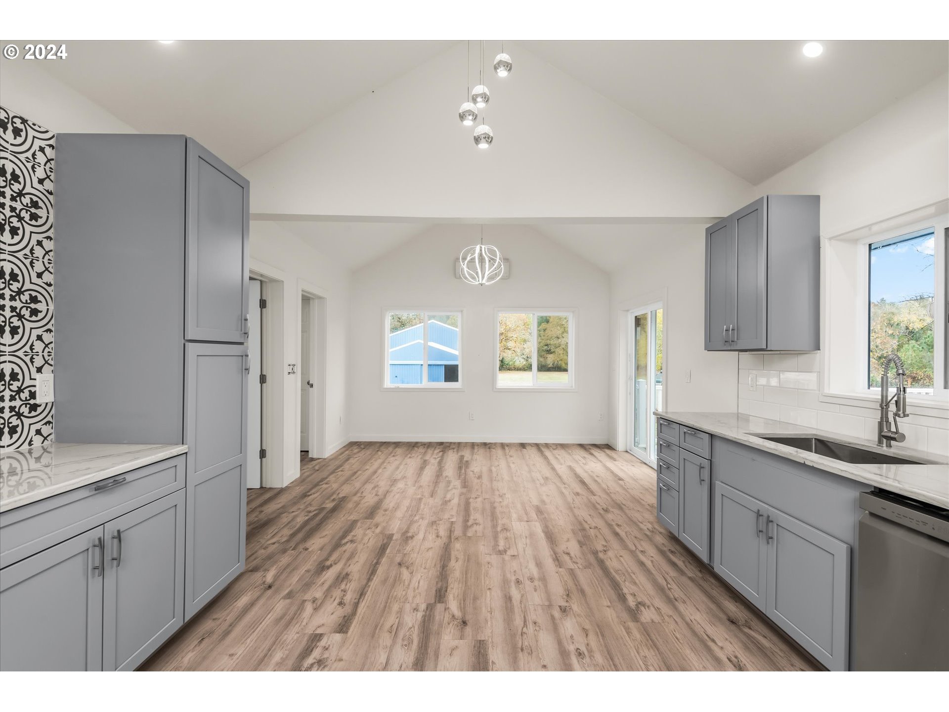 38941 Wendling Road Marcola, OR 97454 - Photo 9 of 43 Gallery Image 9