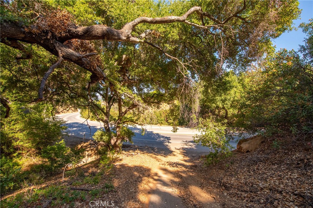 7210 Santa Susana Pass Road Simi Valley, CA 93063 - Photo 22 of 32