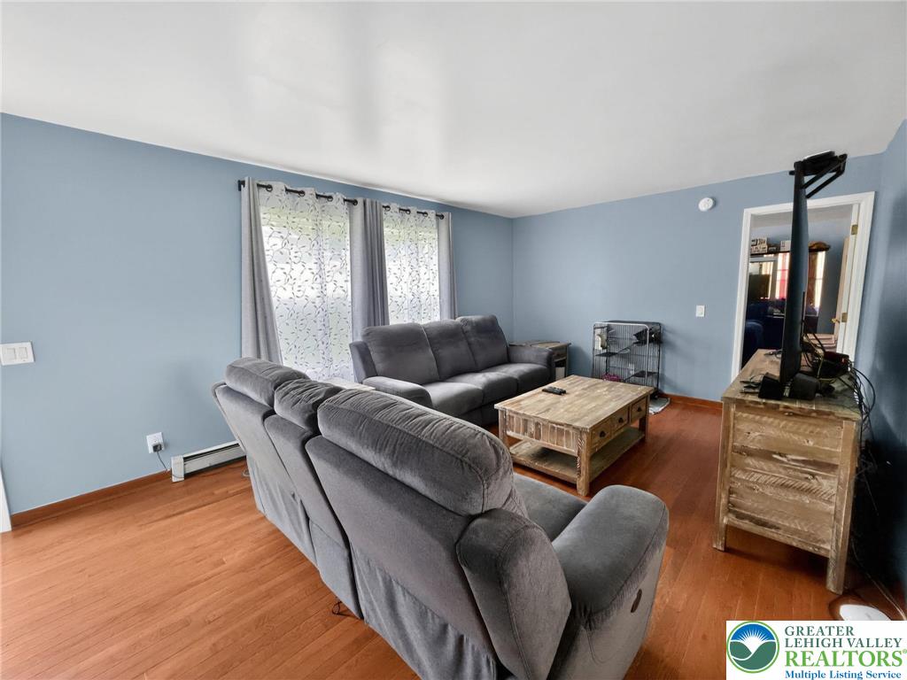 544 Bauer Road Bath, PA 18014 - Photo 6 of 47