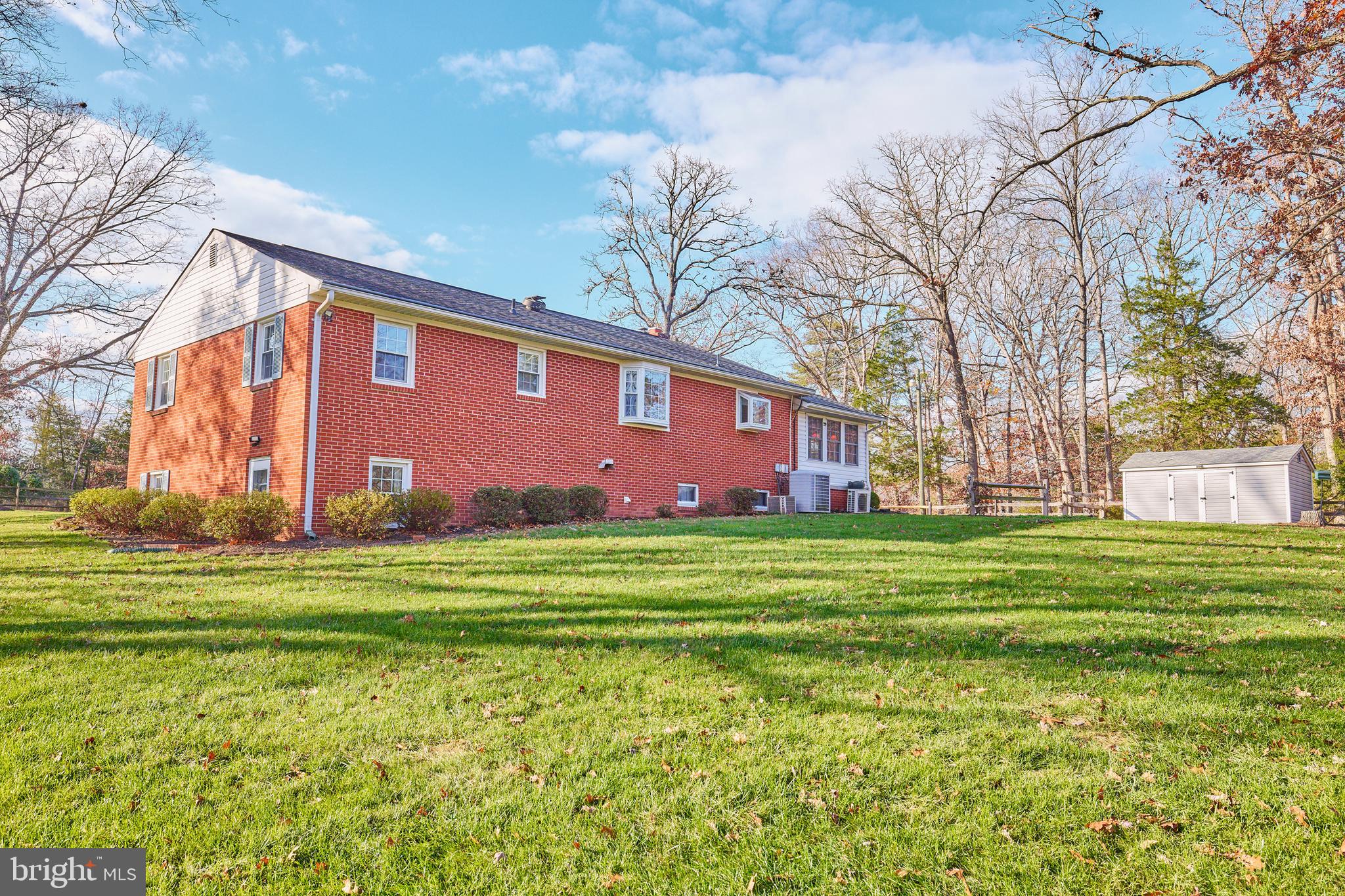 6717 Groveton Road Manassas, VA 20109 - Photo 10 of 52 Gallery Image 10