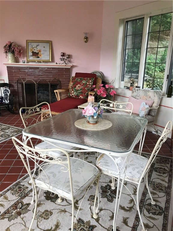 11 Ridgeway Avenue Providence, RI 02909 - Photo 13 of 47 LET'S DO LUNCH!