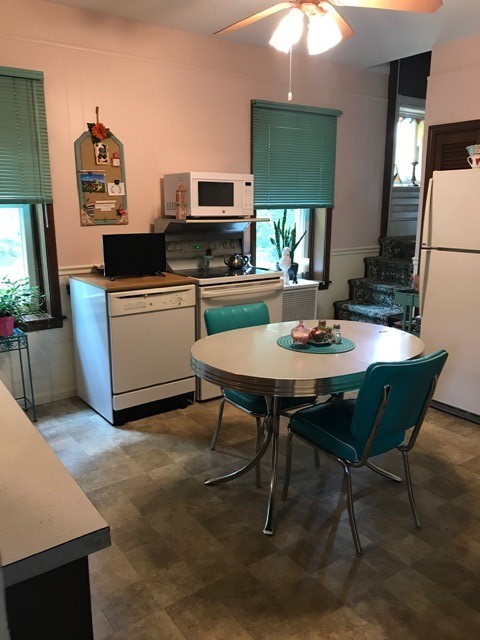 11 Ridgeway Avenue Providence, RI 02909 - Photo 18 of 47 KITCHEN