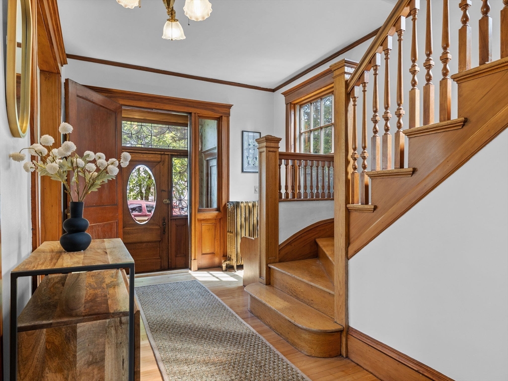 82 Perkins Street Boston, MA 02130 - Photo 3 of 31 view of hall way with furniture