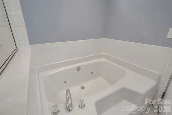 $300,000 | 1802 Robinwood Village Drive, Gastonia, NC 28054