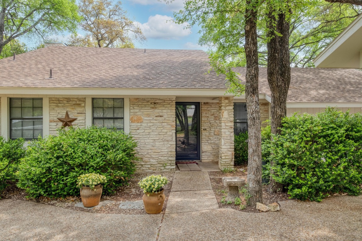 204 Serenada Drive Georgetown, TX 78628 - Photo 1 of 1