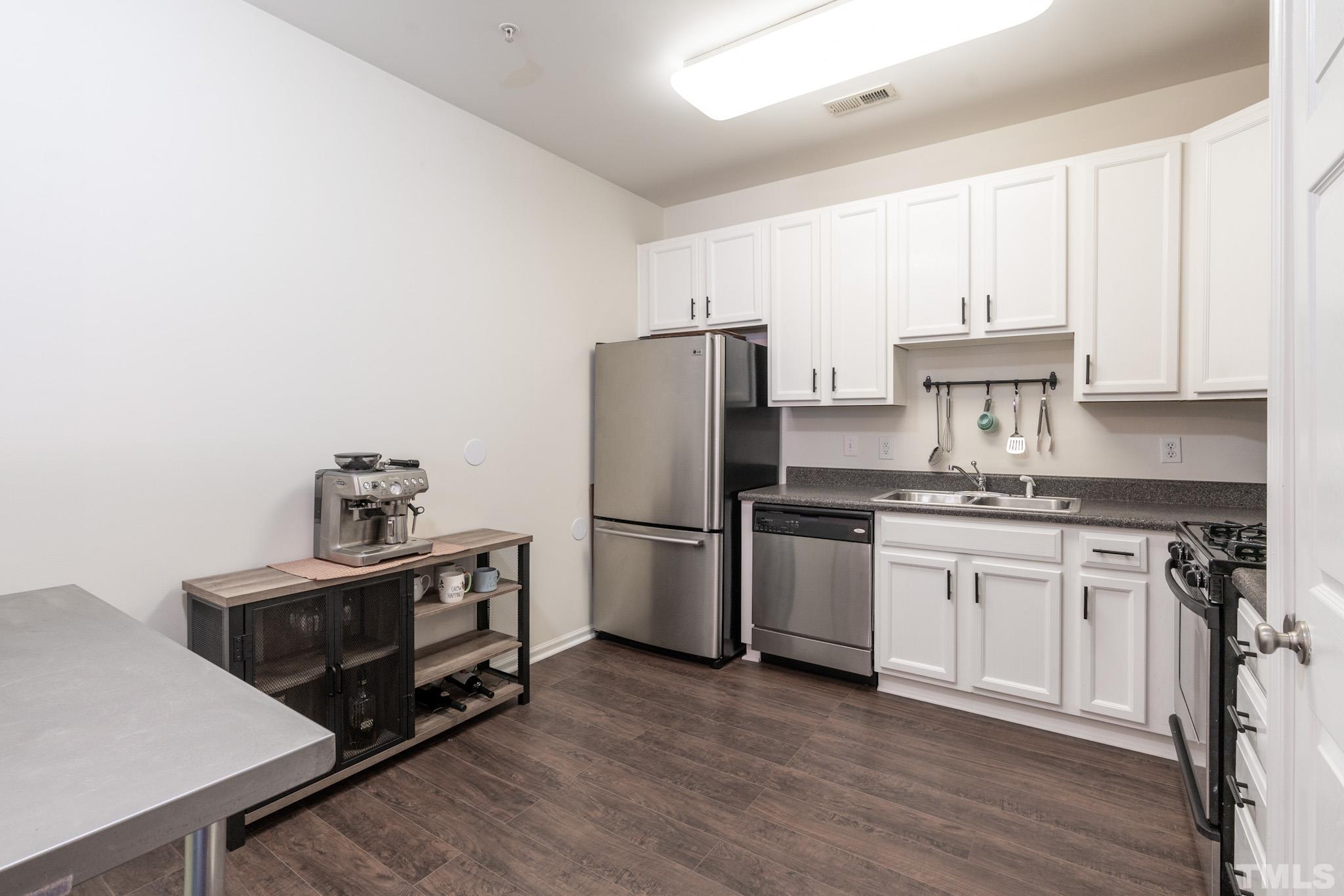 2231 Raven Road, Unit 107 Raleigh, NC 27614 - Photo 5 of 23 Gallery Image 5