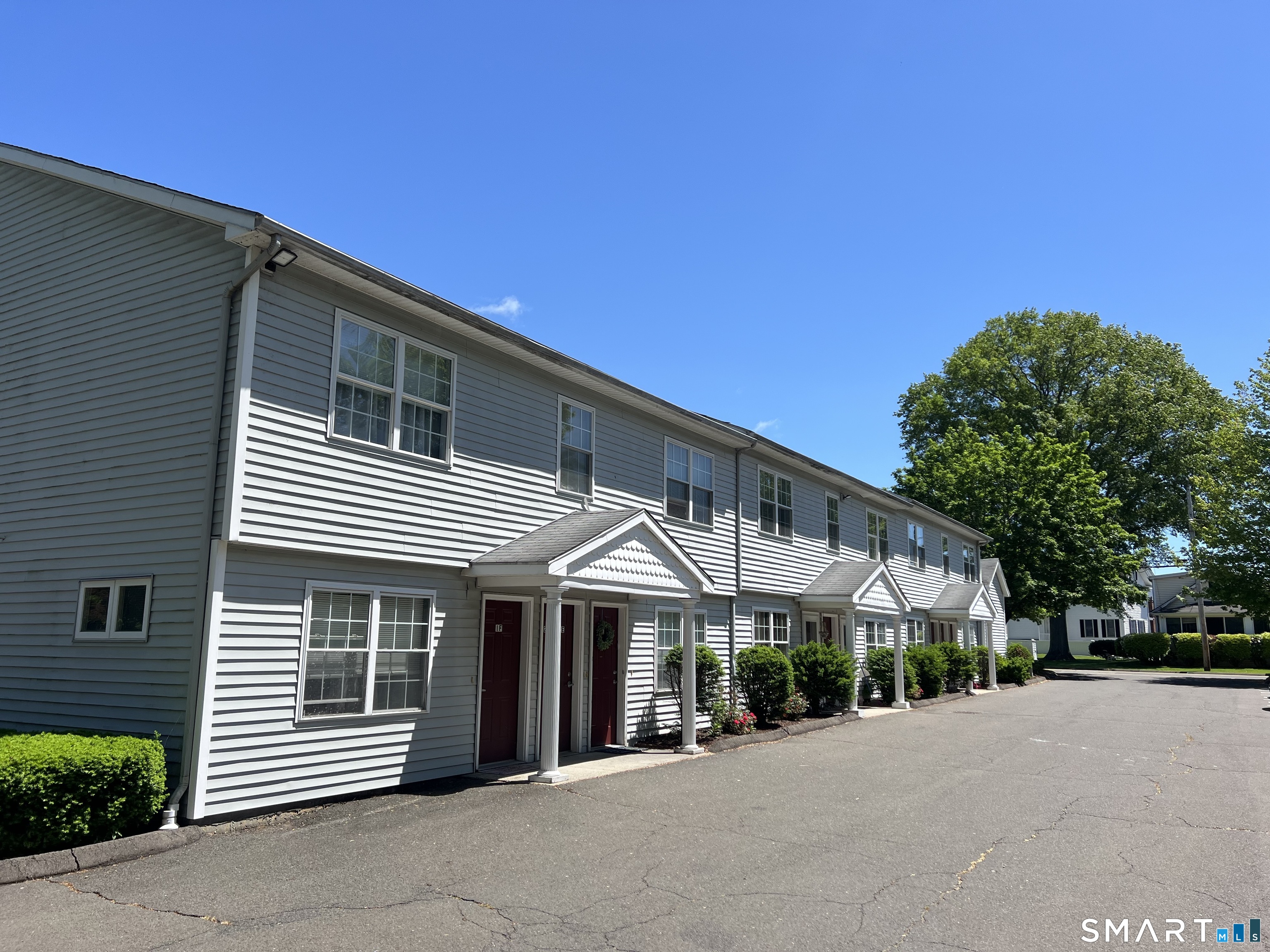 57 Chapel Street, Unit 1A Wallingford, CT 06492 - Photo 2 of 13