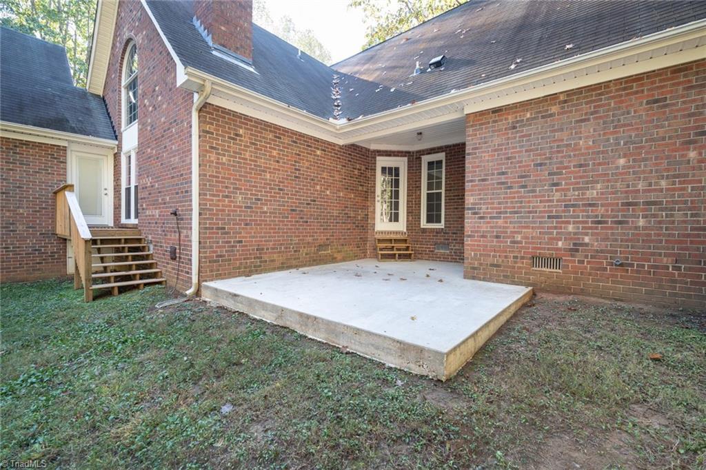 5501 Stonebridge Road Pleasant Garden, NC 27313 - Photo 29 of 30 Gallery Image 29