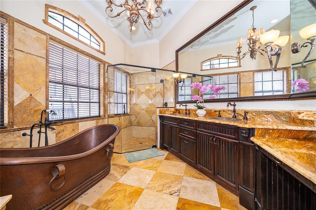 2313 Roat Drive Orlando, FL 32835 - Photo 12 of 49 Gallery Image 12