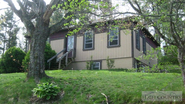 164 North Hampton Road Boone, NC 28607 - Photo 2 of 15 Gallery Image 2