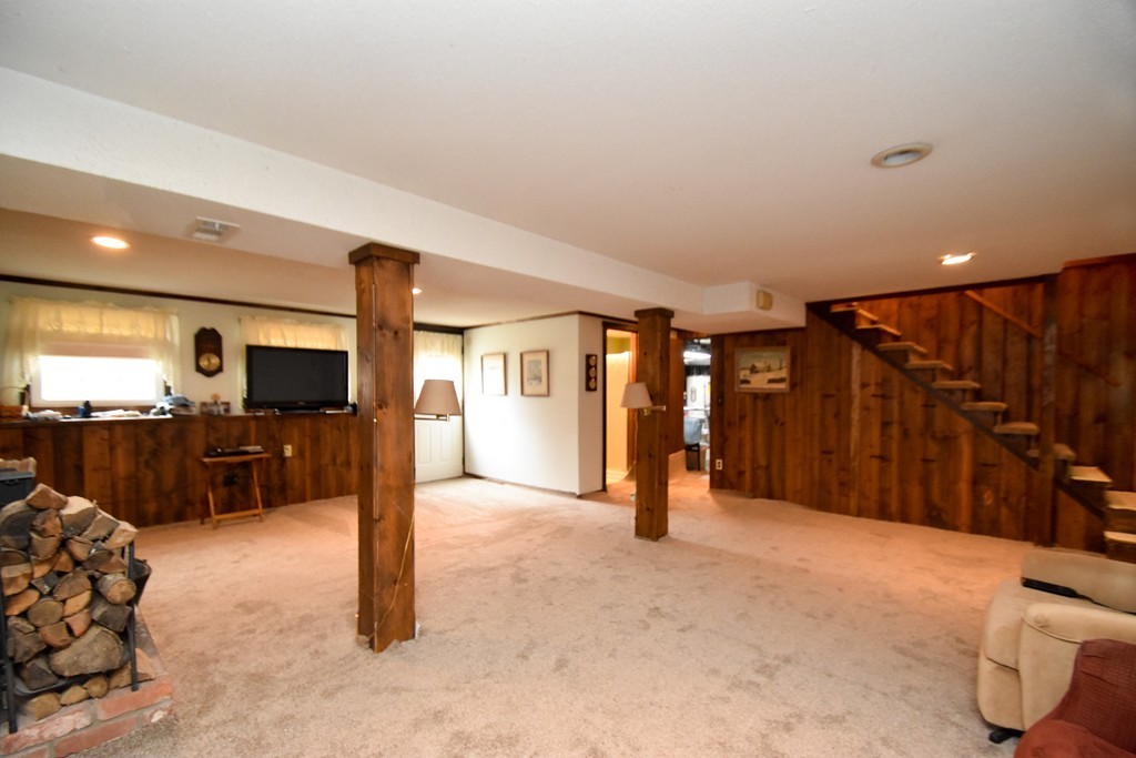 30 Northside Road Charlton, MA 01507 - Photo 14 of 20