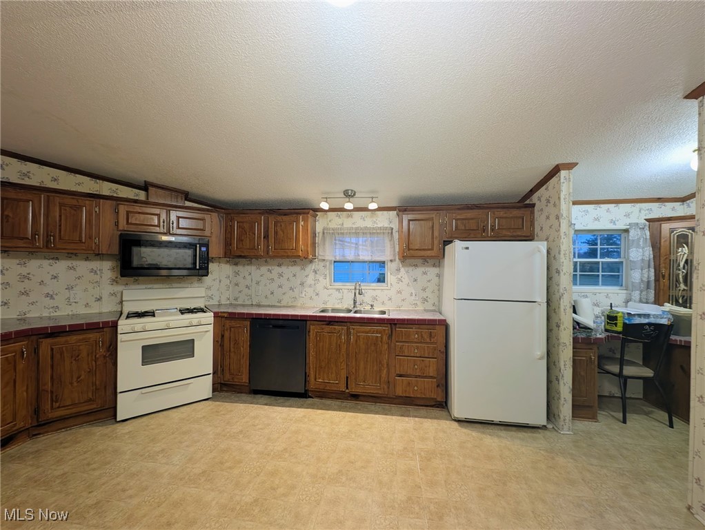 9623 Yoder Road Sterling, OH 44276 - Photo 6 of 29