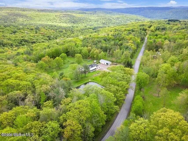 $485,000 | 440 Posson Hill Road, Middleburgh, NY 12122