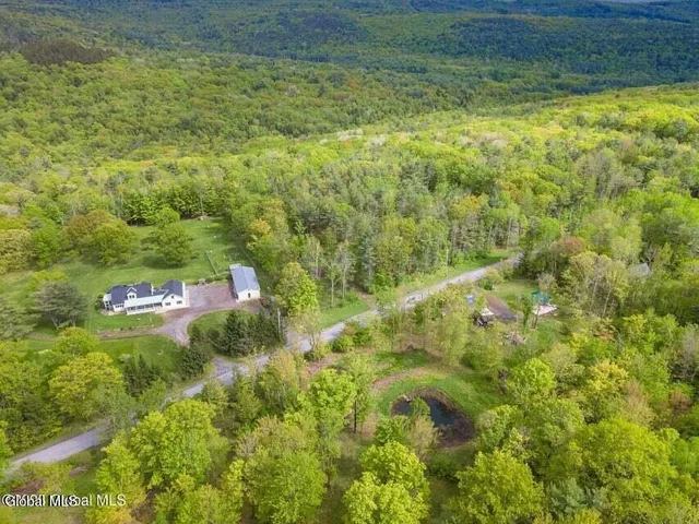 $485,000 | 440 Posson Hill Road, Middleburgh, NY 12122