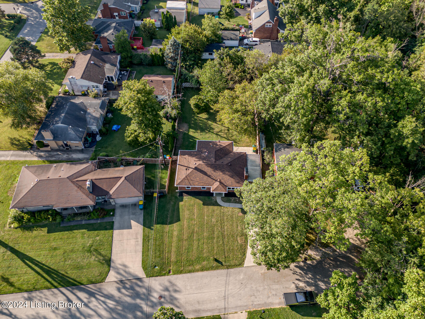 4634 Beaver Road Louisville, KY 40207 - Photo 65 of 73 DJI_20240820183318_0745_D
