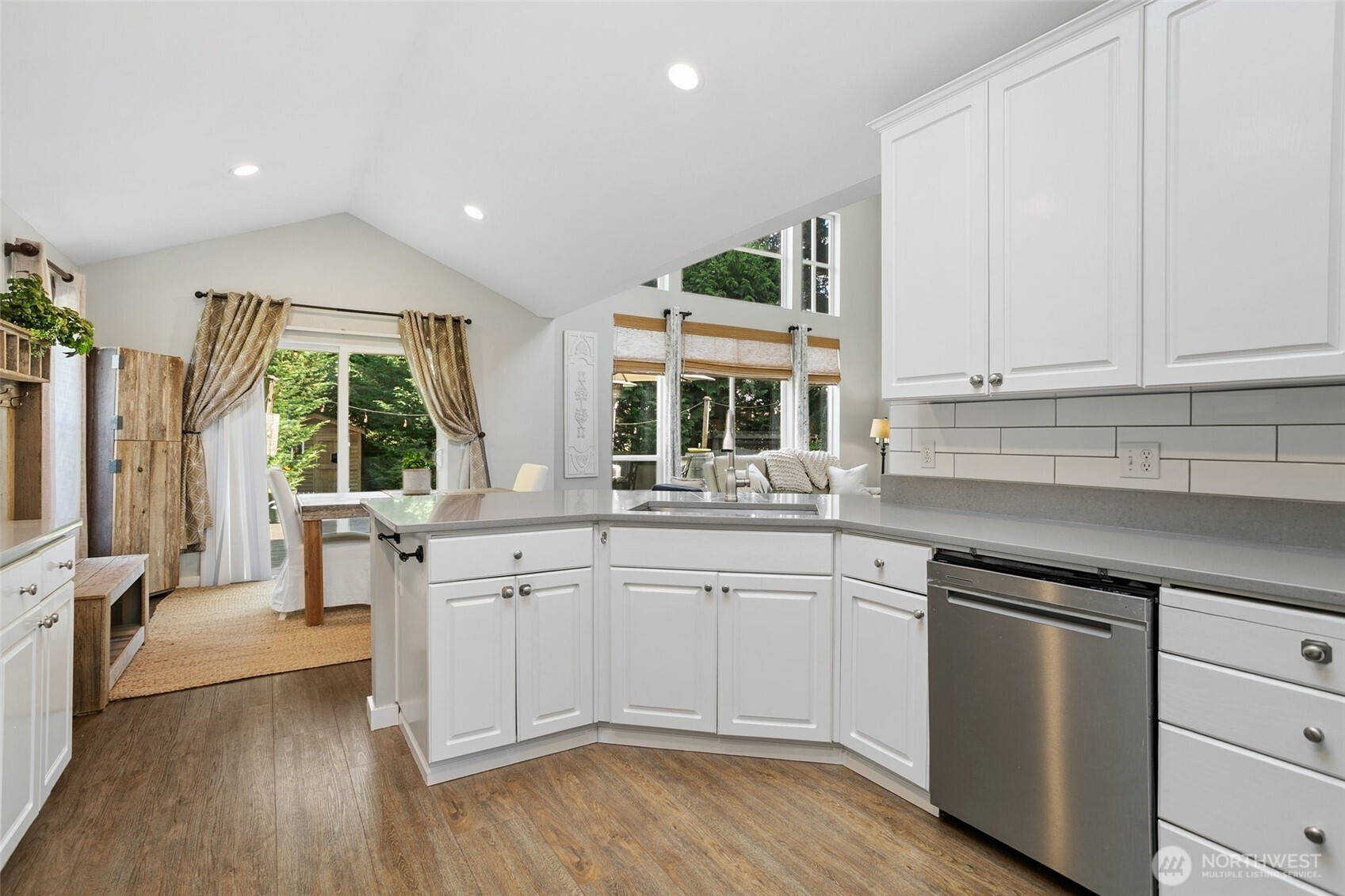 3130 177th Street Southeast Bothell, WA 98012 - Photo 13 of 37