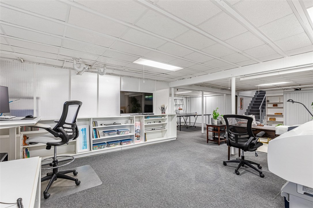 71 Primrose Hill Road Barrington, RI 02806 - Photo 38 of 49 Office space in Basement