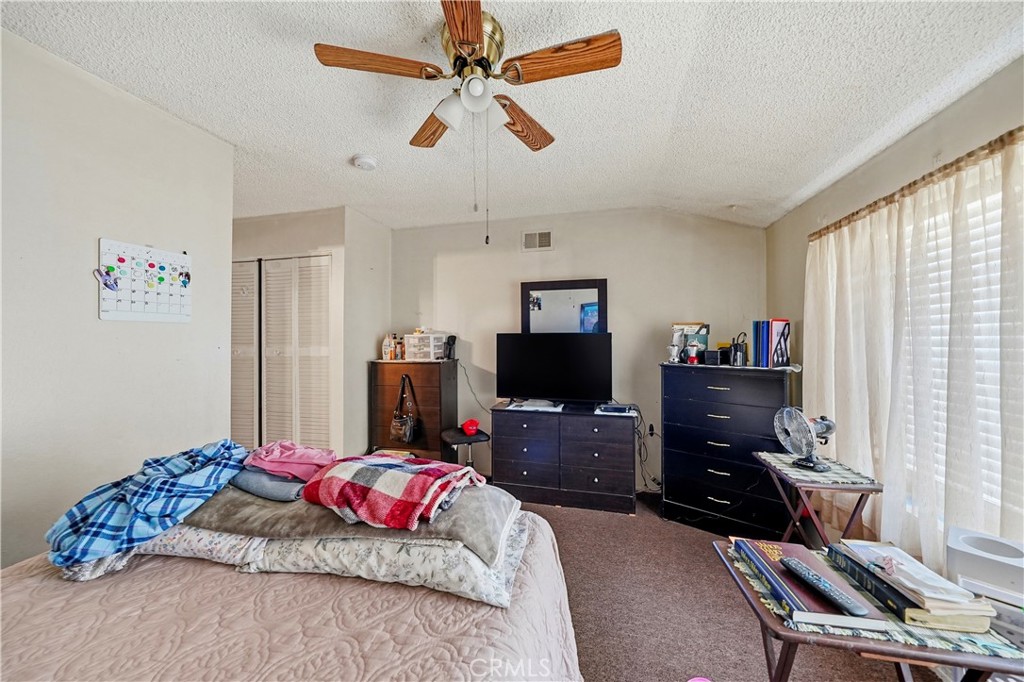 2731 West Victoria Street Rialto, CA 92376 - Photo 25 of 42