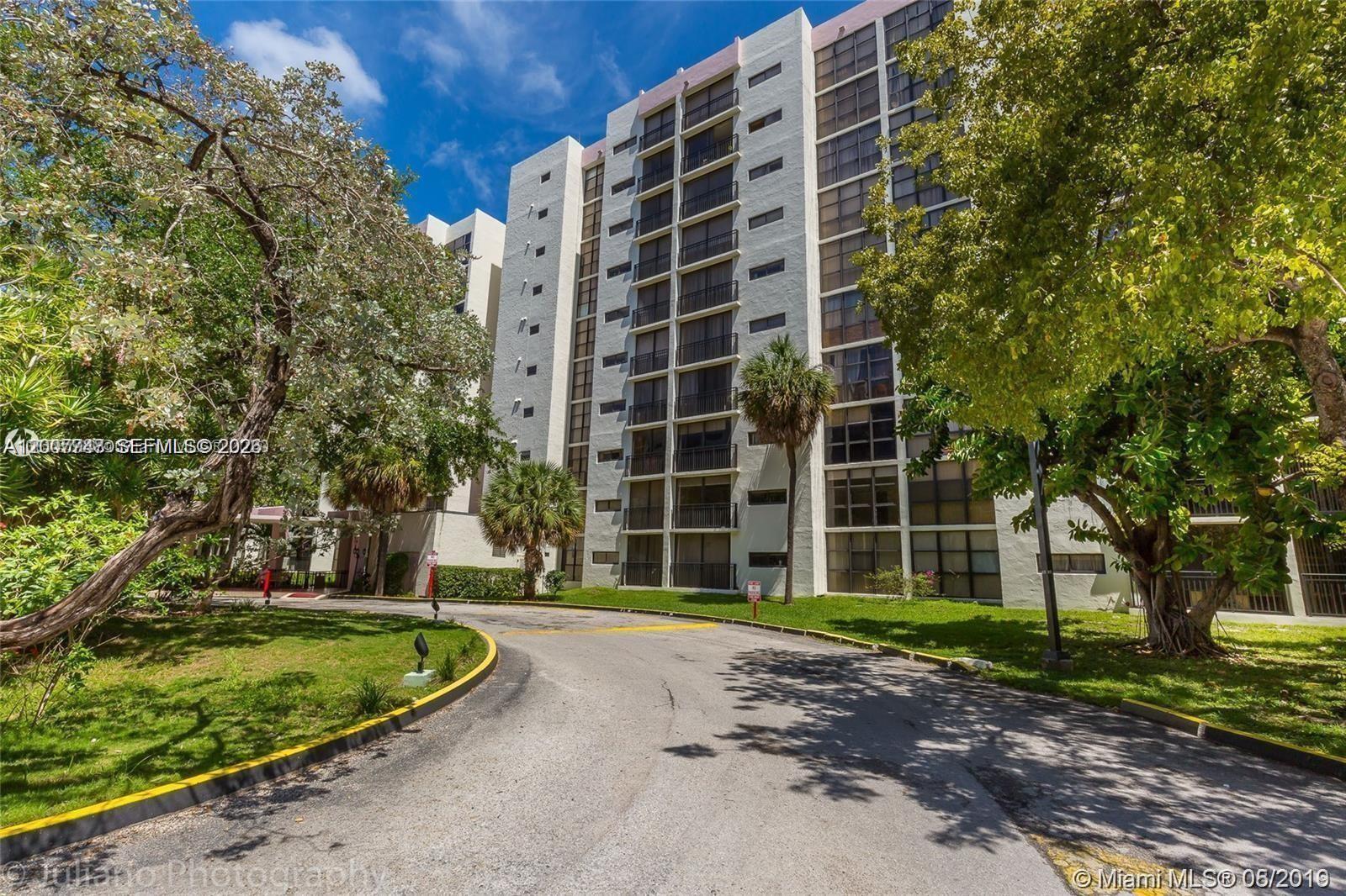 16919 North Bay Road, Unit 218 Sunny Isles Beach, FL 33160 - Photo 2 of 17