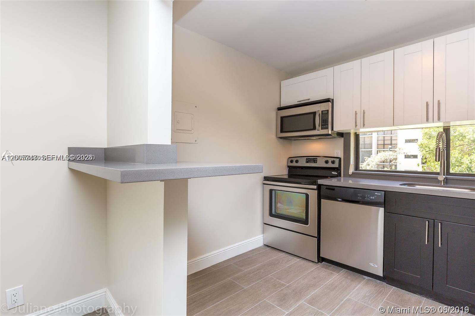 16919 North Bay Road, Unit 218 Sunny Isles Beach, FL 33160 - Photo 4 of 17