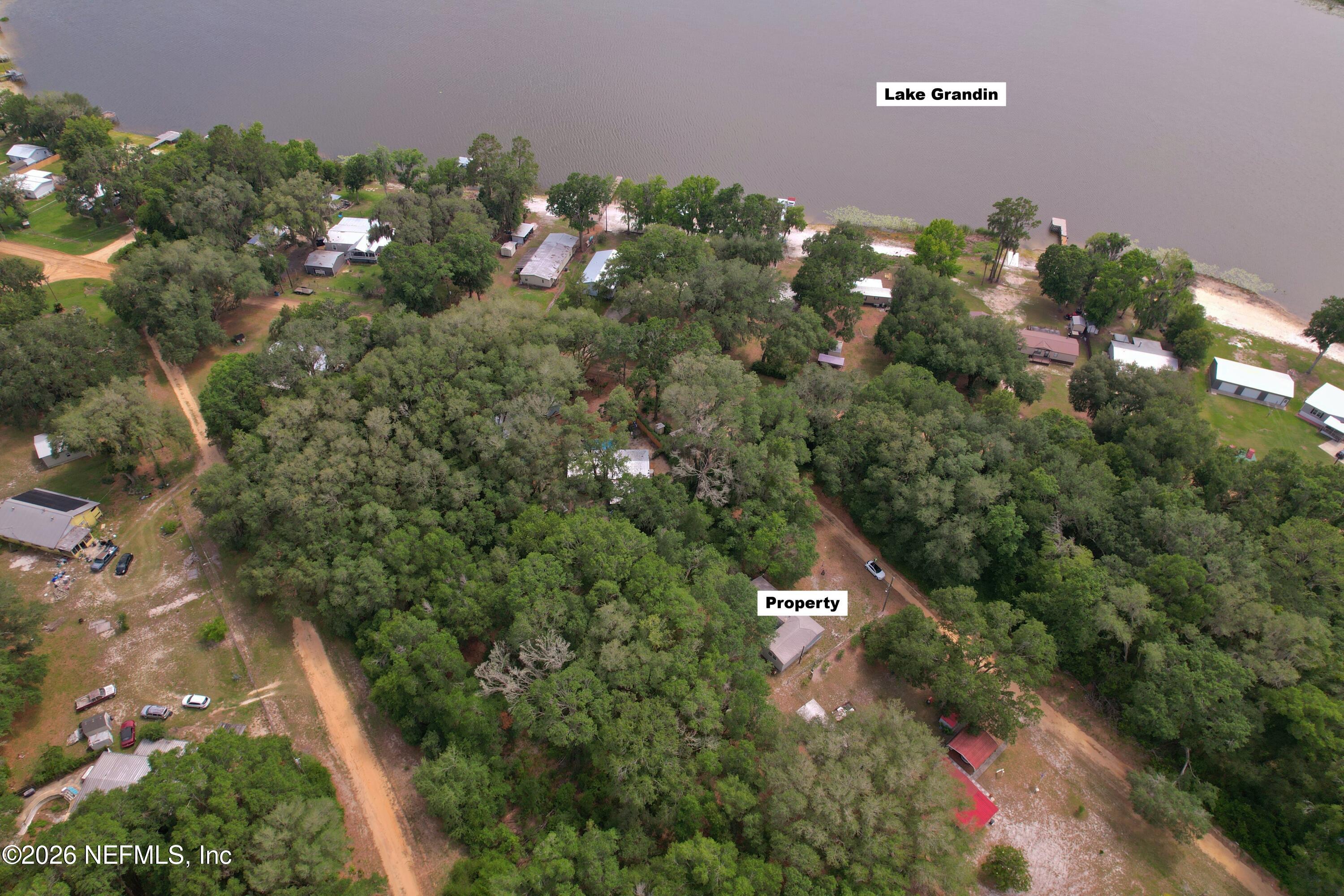 104 Helen Interlachen, FL 32148 - Photo 10 of 29 8