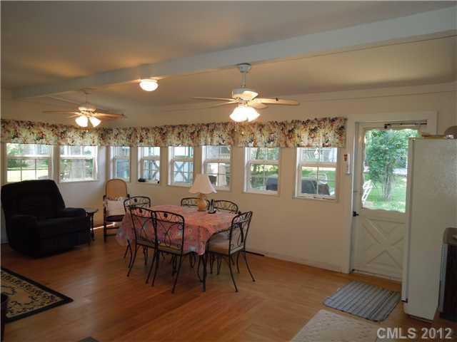 5438 Valley Forge Road Charlotte, NC 28210 - Photo 13 of 16