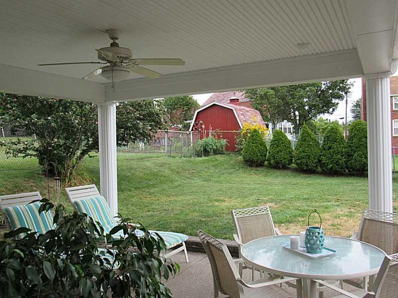 1039 McCoy Road McKees Rocks, PA 15136 - Photo 20 of 25 Yard/Garden.