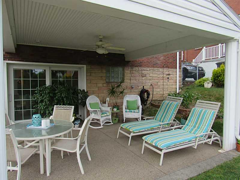 1039 McCoy Road McKees Rocks, PA 15136 - Photo 22 of 25 Patio/Deck.