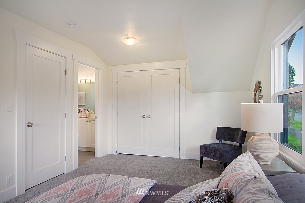 2148 North 63rd Street Seattle, WA 98103 - Photo 13 of 24 Gallery Image 13