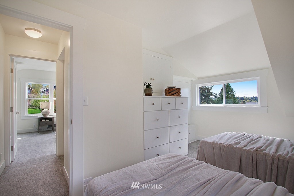 2148 North 63rd Street Seattle, WA 98103 - Photo 16 of 24 Gallery Image 16