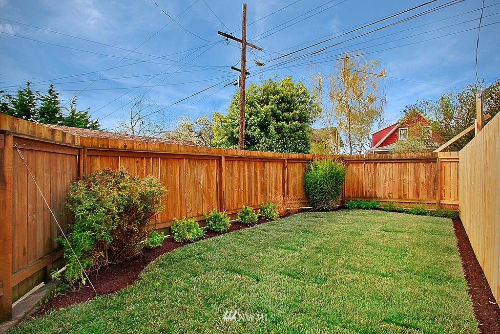 2148 North 63rd Street Seattle, WA 98103 - Photo 23 of 24 Gallery Image 23