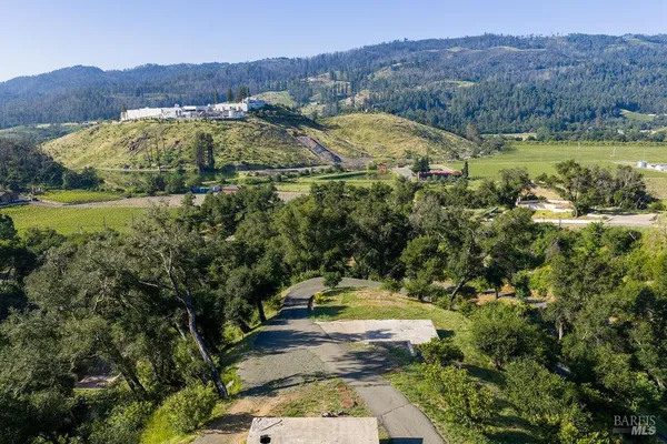 $590,000 | 4502 Silverado Trail North, Calistoga, CA 94515