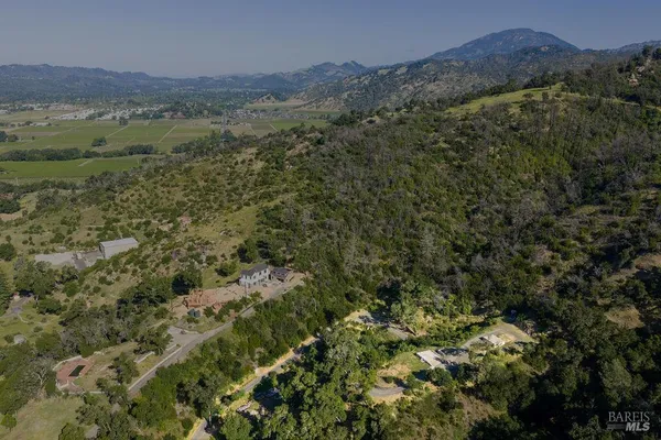 $590,000 | 4502 Silverado Trail North, Calistoga, CA 94515