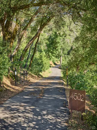 $590,000 | 4502 Silverado Trail North, Calistoga, CA 94515