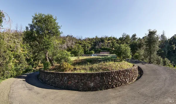 $590,000 | 4502 Silverado Trail North, Calistoga, CA 94515