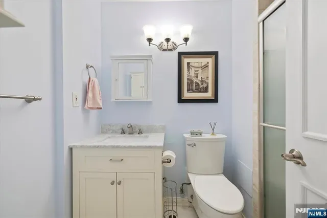 $479,000 | 7002 JFK Boulevard East, Unit 27F, Guttenberg, NJ 07093