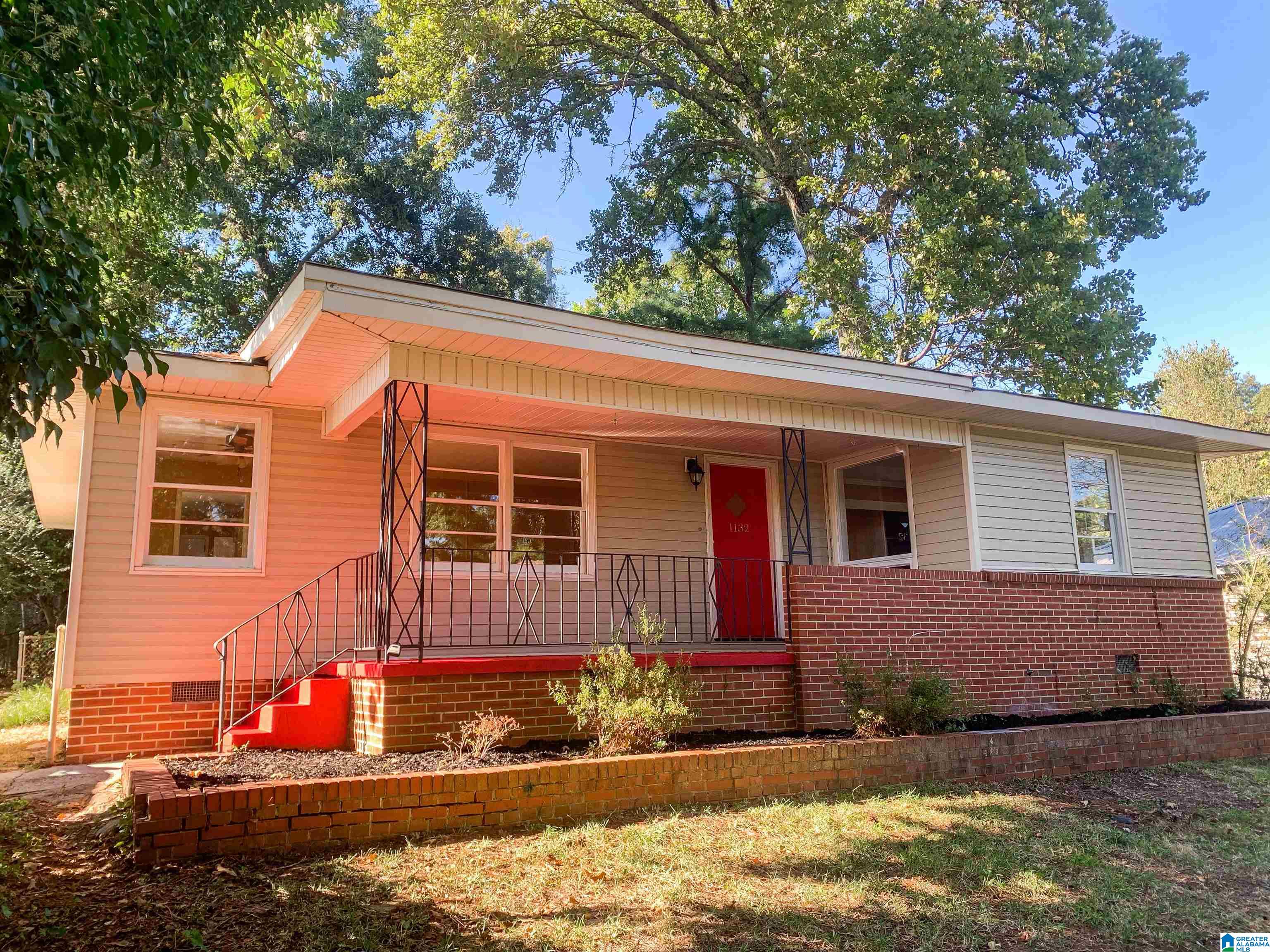 1132 Altamont Road Anniston, AL 36207 - Photo 1 of 8