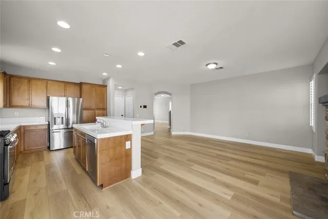 $3,195 | 3141 Patti Rose Avenue, Rosamond, CA 93560