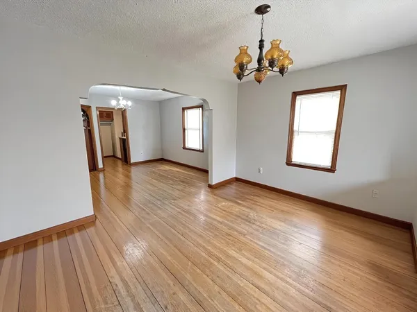 $250,000 | 401 Main Street South, Lonsdale, MN 55046