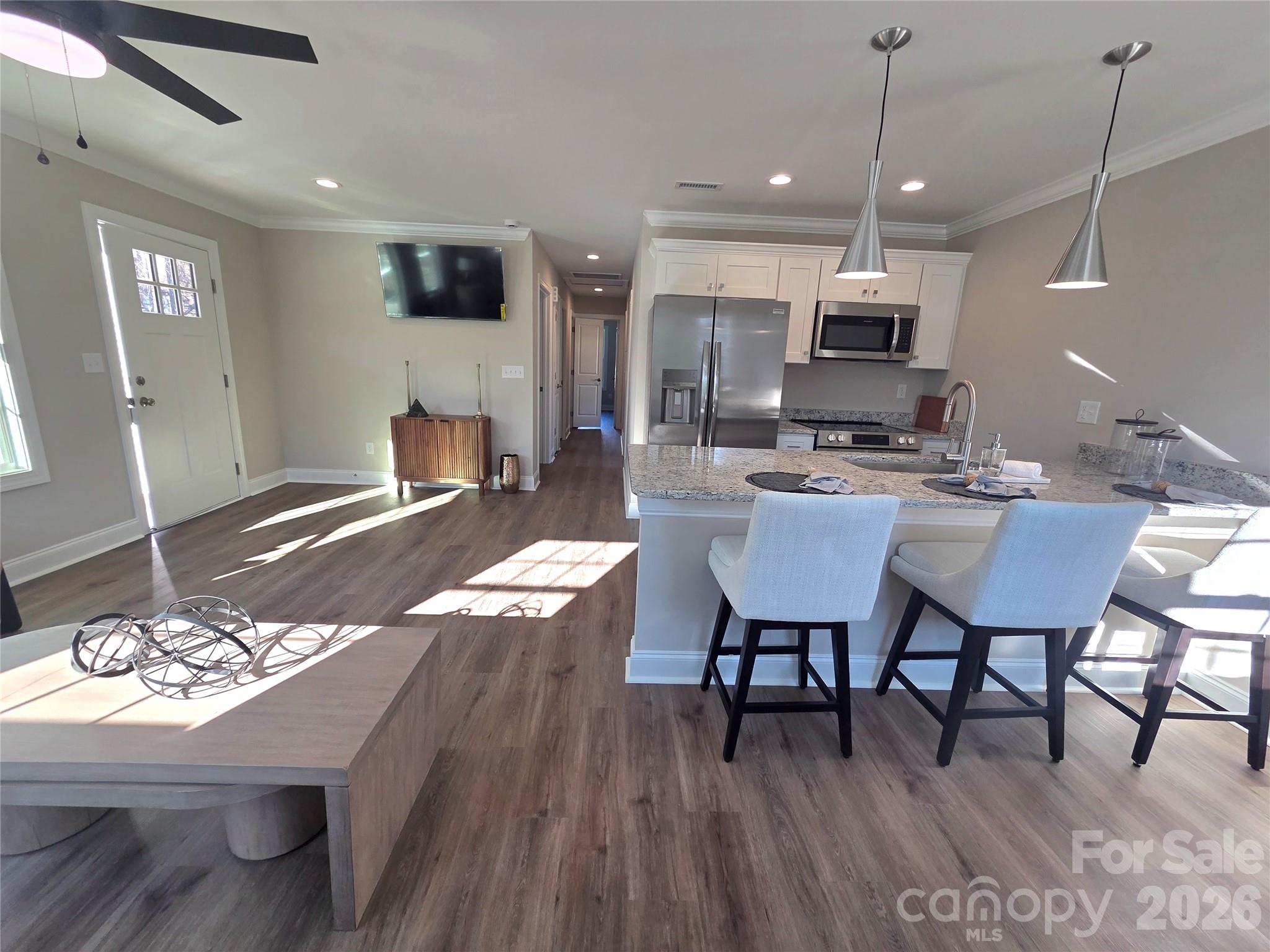 812 5th Avenue Southwest Hickory, NC 28602 - Photo 5 of 20