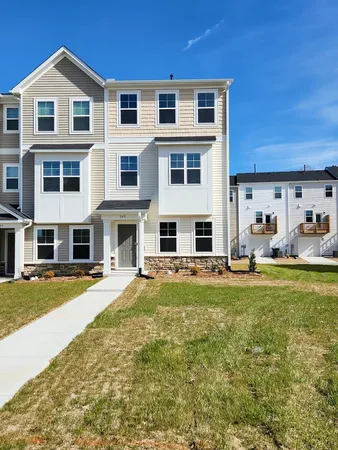 $2,095 | 2431 Kasota Lane, Raleigh, NC 27610
