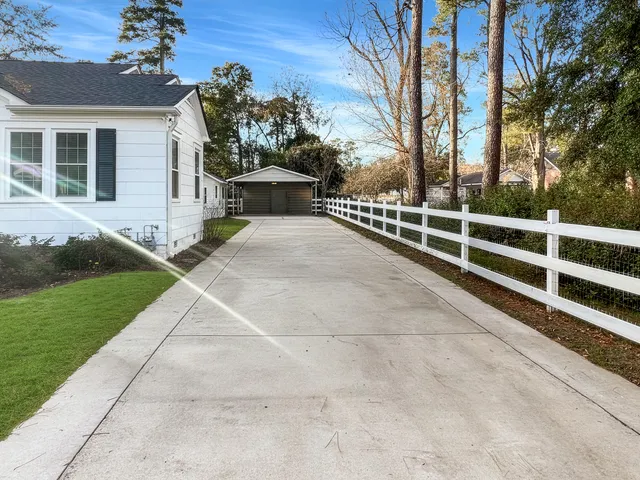 $364,000 | 401 Sears Street, St. George, SC 29477